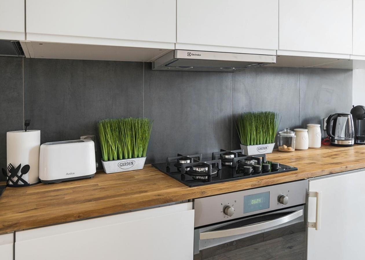Cozy Apartment In The Centre Of Warsaw, Metro, Wi-Fi - By Hik Apartments Exterior foto